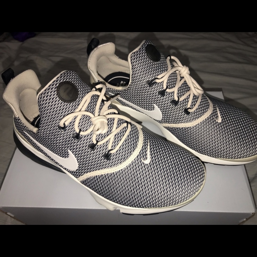 Nike Presto Fly SE Sneakers
